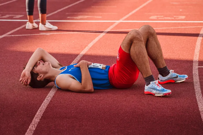 The Final Mile Fallacy: What Race Clocks Reveal About the Split Strategies Runners Trust Too Much